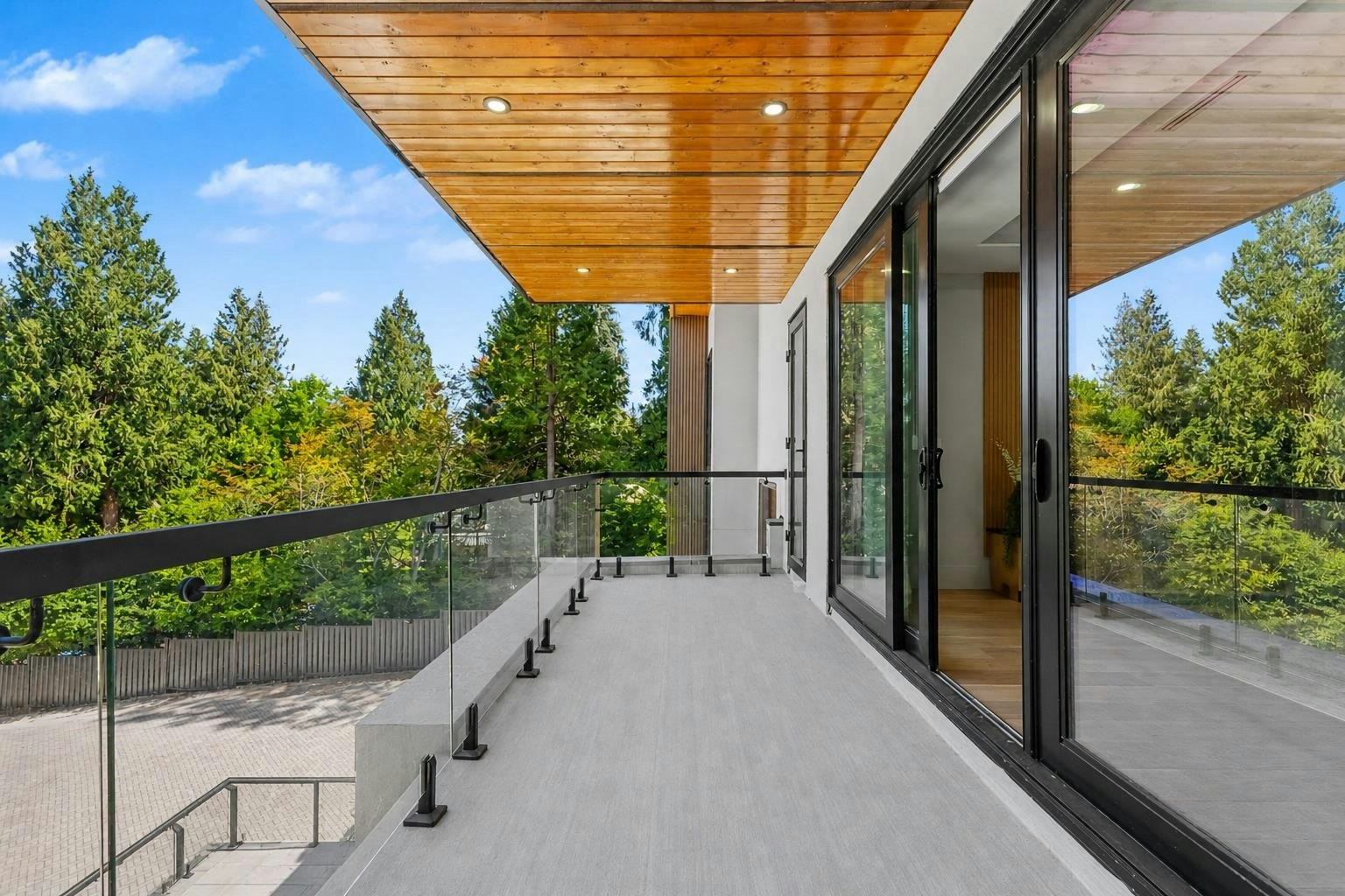 13046 Crescent Road, Surrey, BC, V4P 1J8 - 34