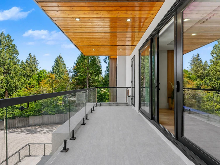 13046 Crescent Road, Surrey, BC, V4P 1J8 - 34