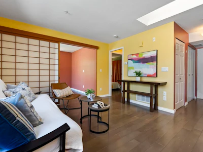 5-20543 96 Avenue - 5