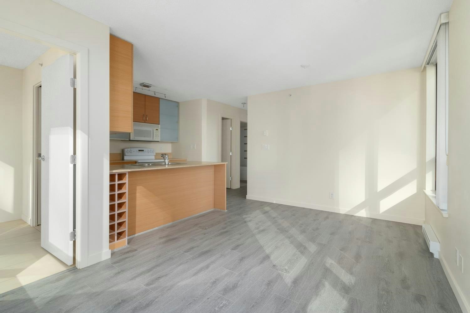 1409-909 Mainland Street, Vancouver, BC, V6B 1S3 - 6