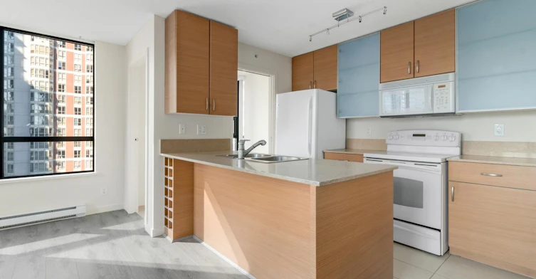 1409-909 Mainland Street, Vancouver, BC, V6B 1S3