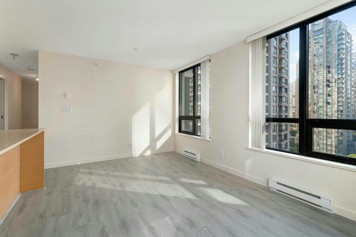 1409-909 Mainland Street, Vancouver, BC, V6B 1S3 - 7