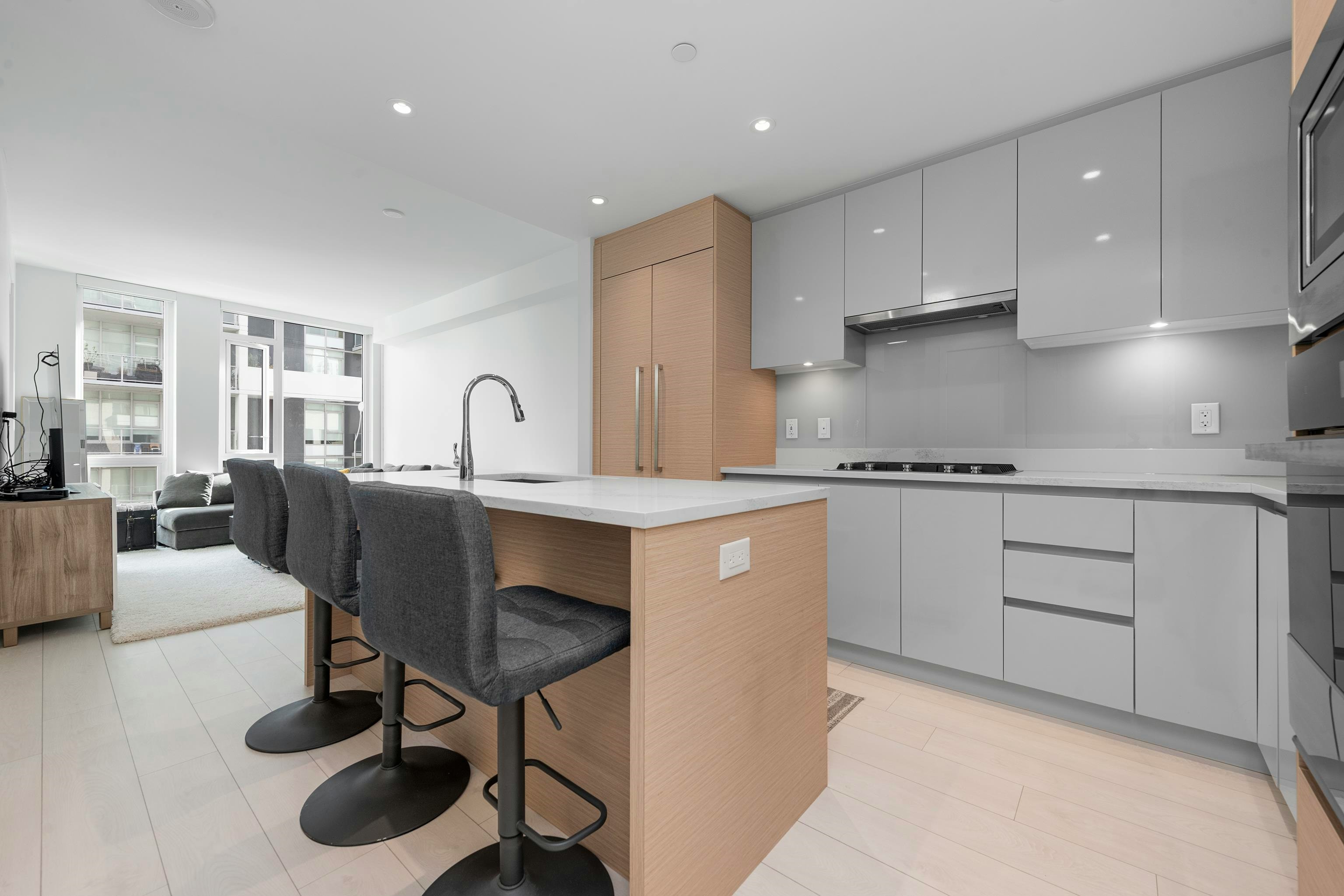 553-8575 Rivergrass Drive, Vancouver, BC, V5S 0J7 - 9