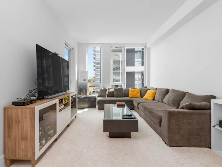 553-8575 Rivergrass Drive, Vancouver, BC, V5S 0J7 - 2