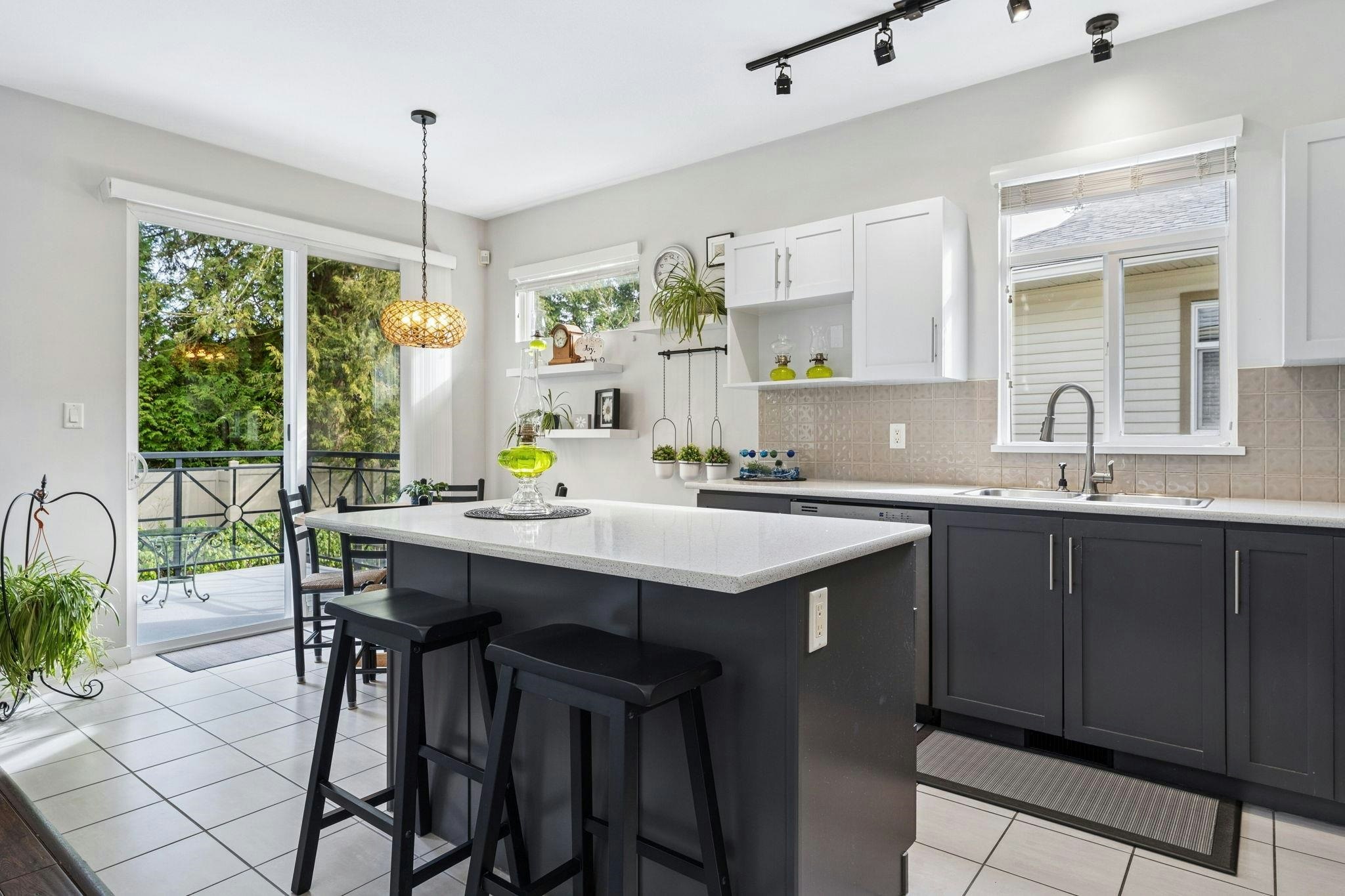 16-15188 62a Avenue, Surrey, BC, V3S 1W7 - 6
