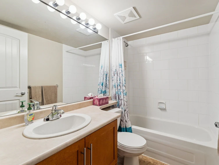 16-15188 62a Avenue, Surrey, BC, V3S 1W7 - 21