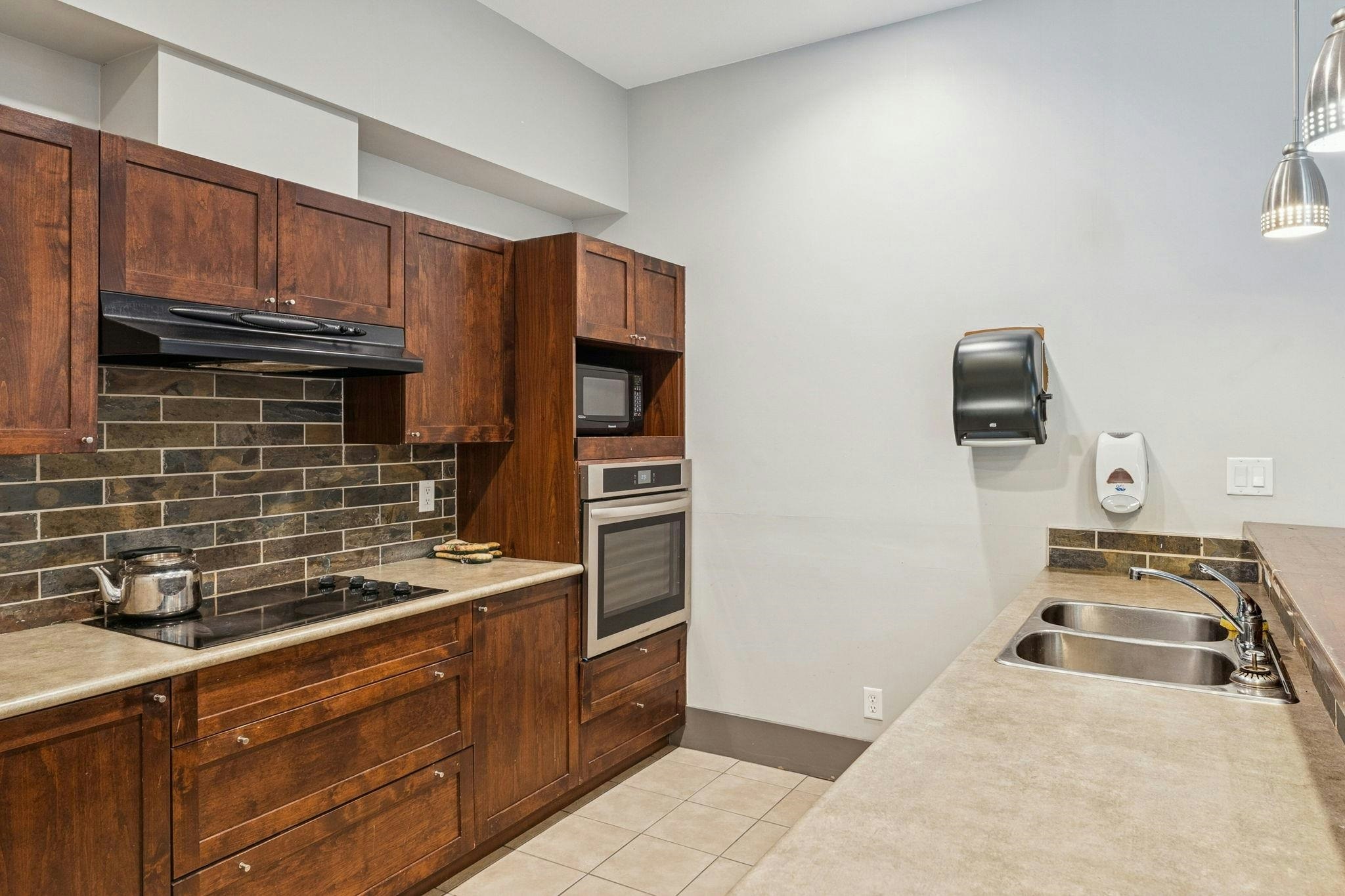 16-15188 62a Avenue, Surrey, BC, V3S 1W7 - 32