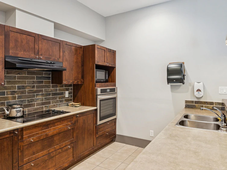 16-15188 62a Avenue, Surrey, BC, V3S 1W7 - 32