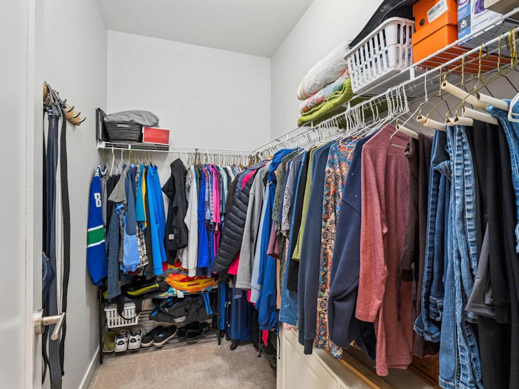 16-15188 62a Avenue, Surrey, BC, V3S 1W7 - 16