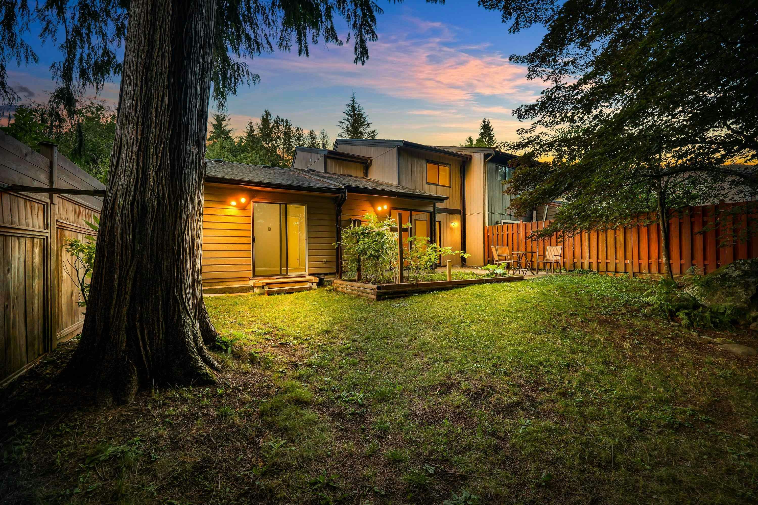 2655 Rhum & Eigg Drive - 5