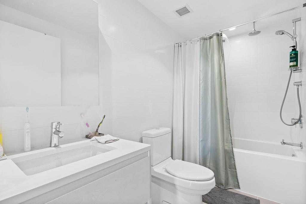 205-8188 Fraser Street, Vancouver, BC, V5X 0J8 - 22