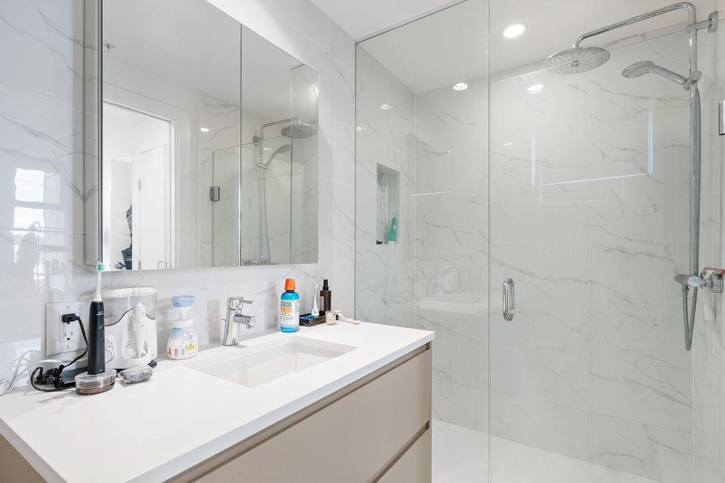 205-8188 Fraser Street, Vancouver, BC, V5X 0J8 - 29
