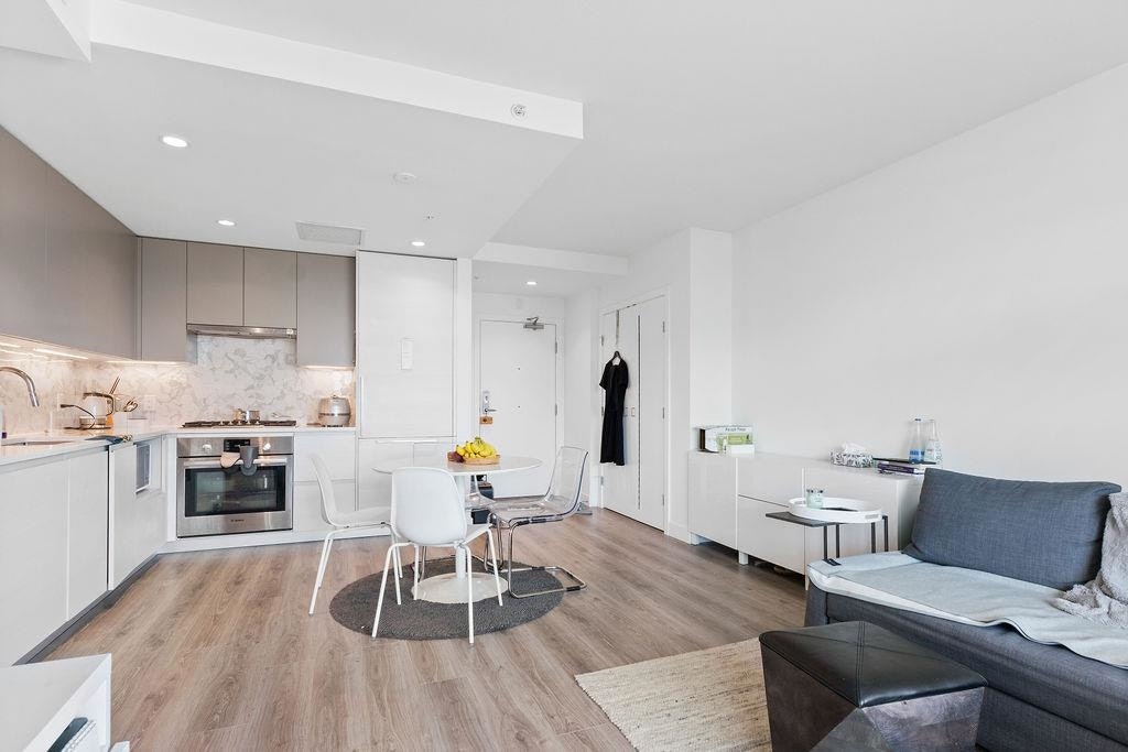 205-8188 Fraser Street, Vancouver, BC, V5X 0J8 - 12
