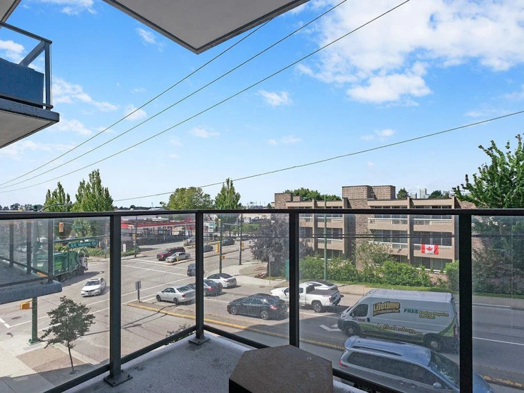 205-8188 Fraser Street, Vancouver, BC, V5X 0J8 - 17