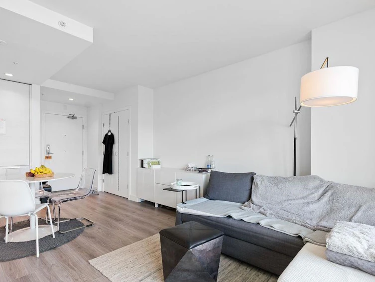205-8188 Fraser Street, Vancouver, BC, V5X 0J8 - 13
