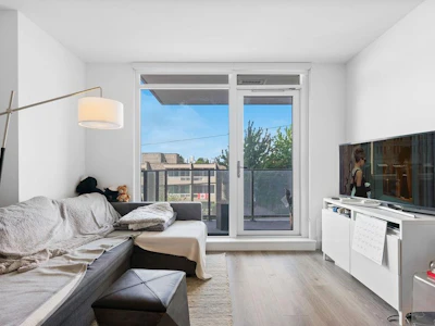 205-8188 Fraser Street - 3