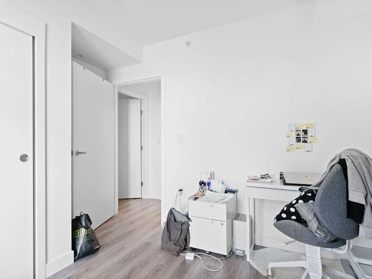 205-8188 Fraser Street, Vancouver, BC, V5X 0J8 - 21