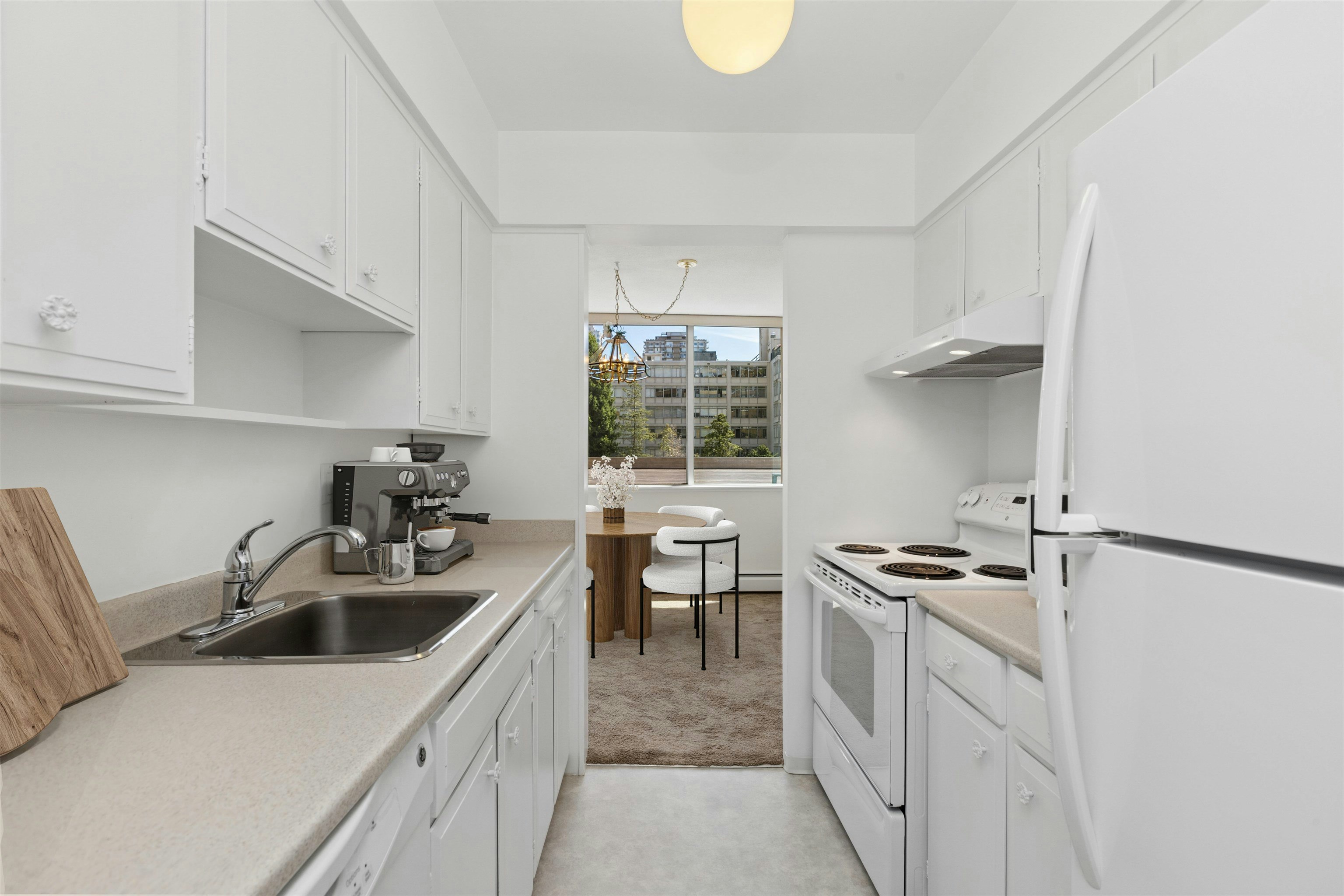 306-2055 Pendrell Street, Vancouver, BC, V6G 1T9 - 12