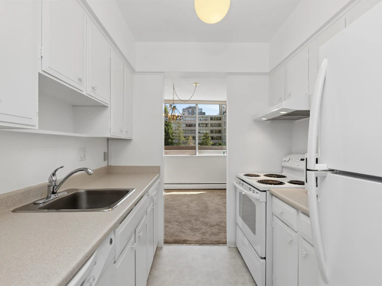 306-2055 Pendrell Street, Vancouver, BC, V6G 1T9 - 15