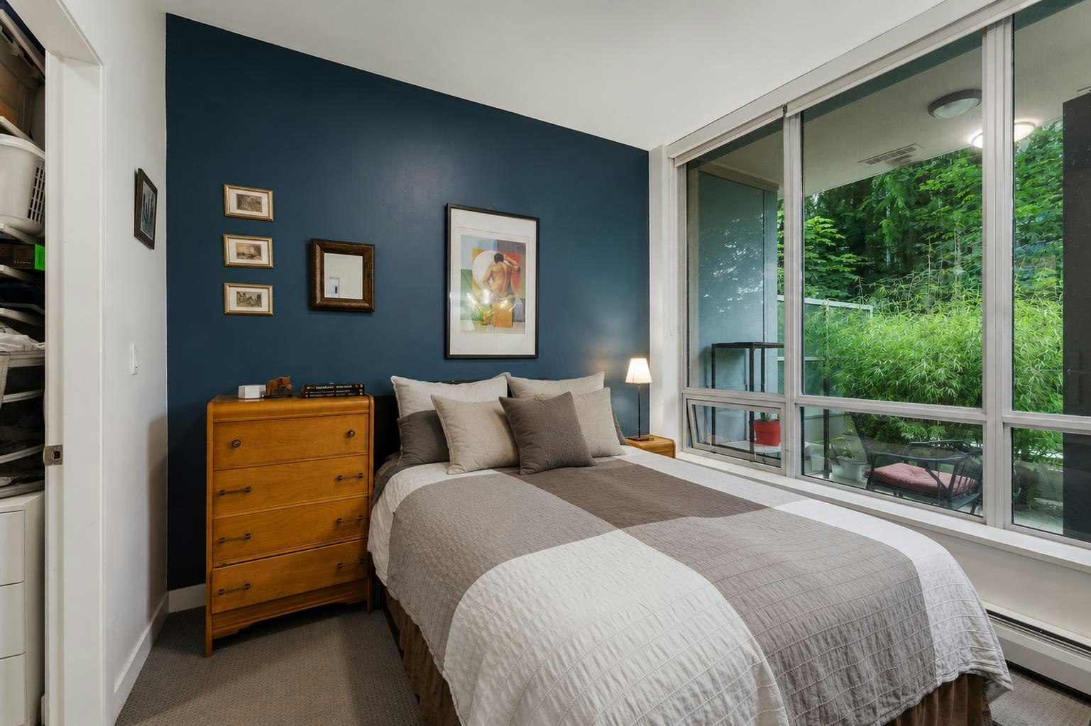 002-9060 University Crescent, Burnaby, BC, V5A 0E1 - 8