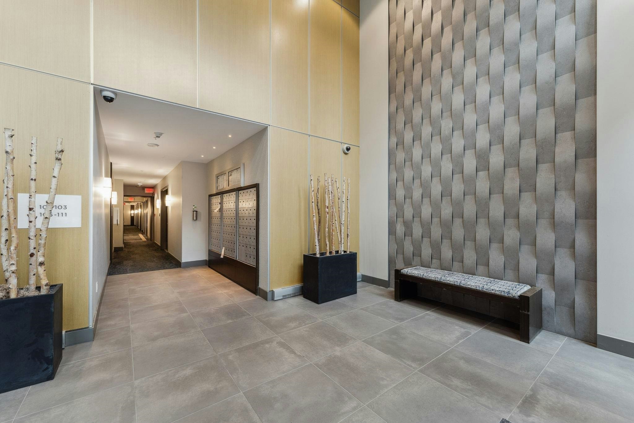 002-9060 University Crescent, Burnaby, BC, V5A 0E1 - 19