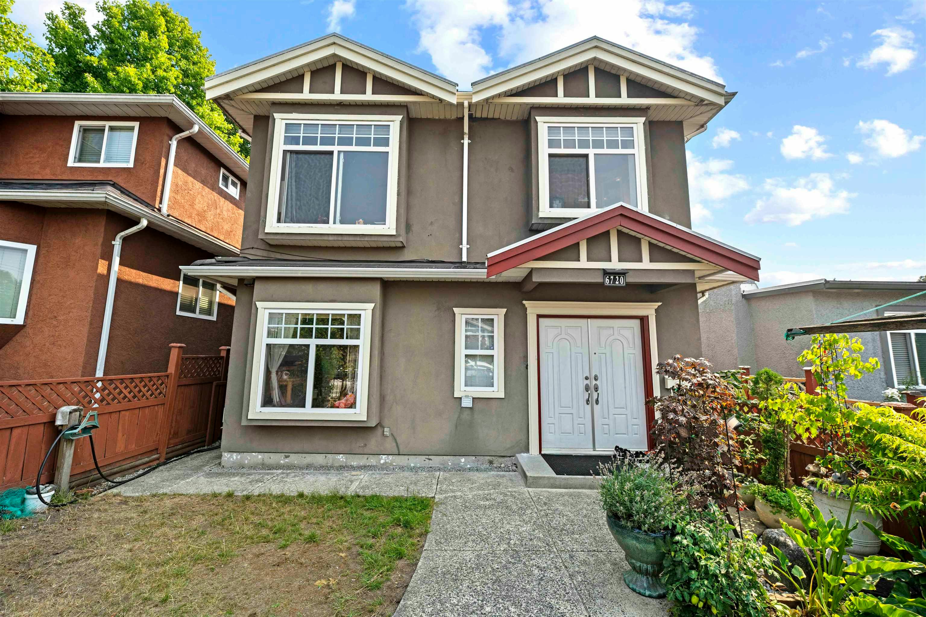 6720 Fraser Street, Vancouver, BC, V5X 3T7
