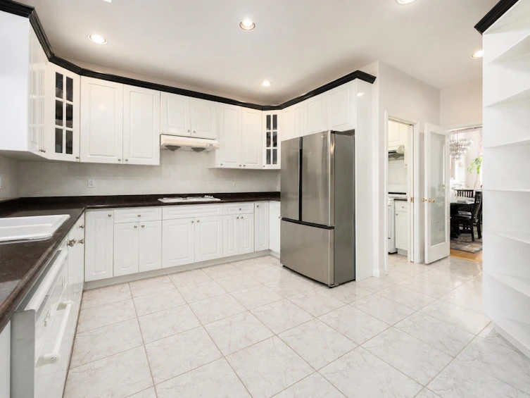 6115 Garrison Court, Richmond, BC, V7C 5S2 - 9