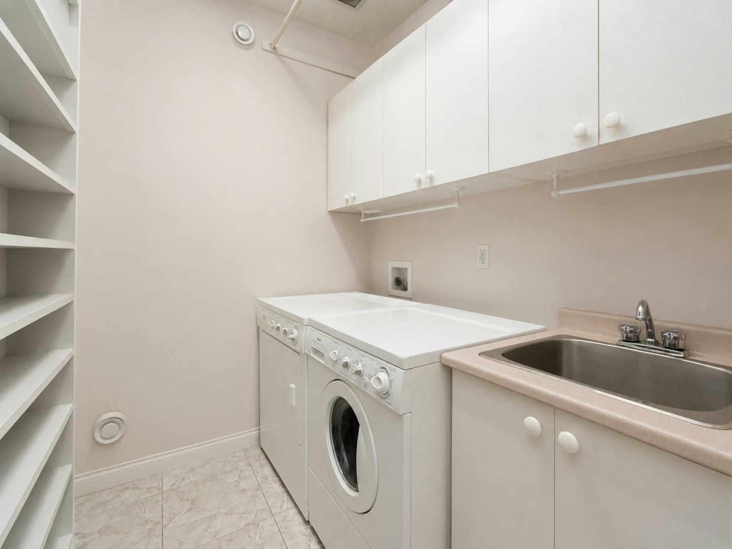 6115 Garrison Court, Richmond, BC, V7C 5S2 - 6