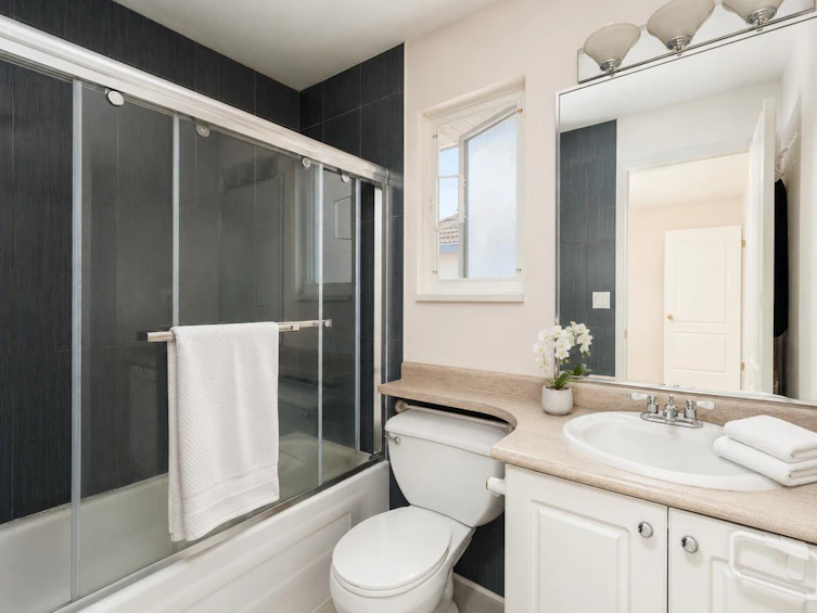 6115 Garrison Court, Richmond, BC, V7C 5S2 - 18