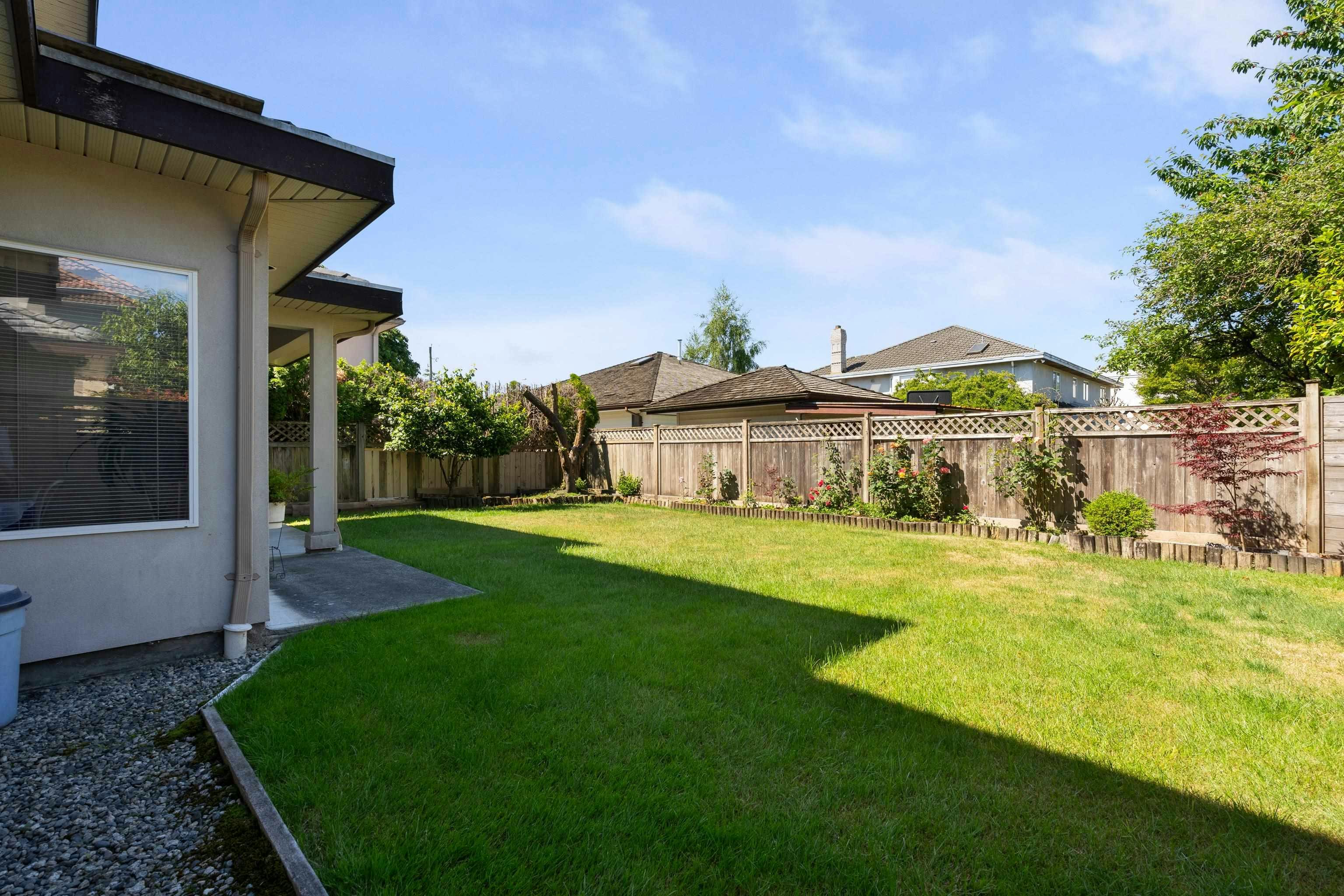 6115 Garrison Court, Richmond, BC, V7C 5S2 - 26