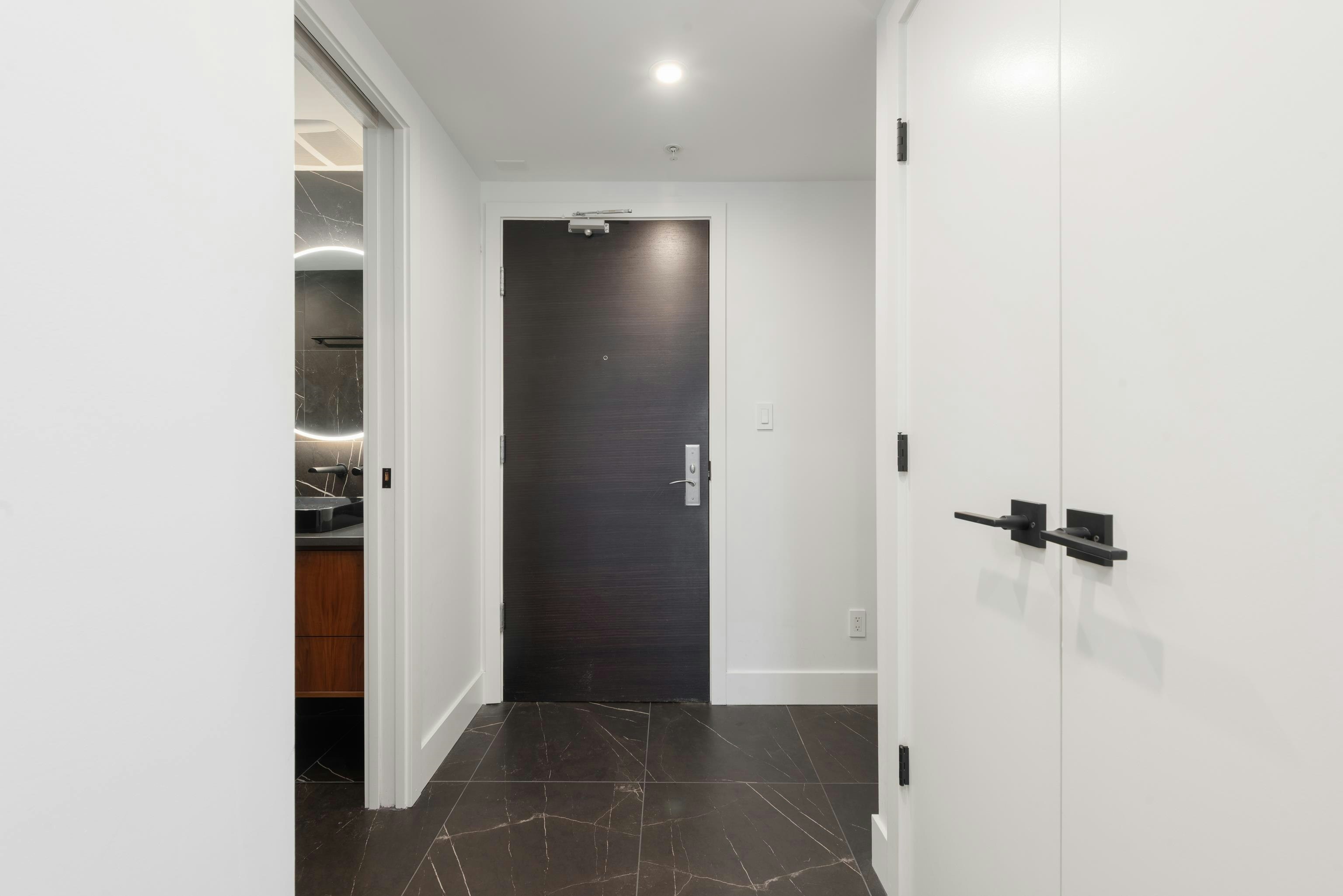 303-988 Richards Street, Vancouver, BC, V6B 8R2 - 19