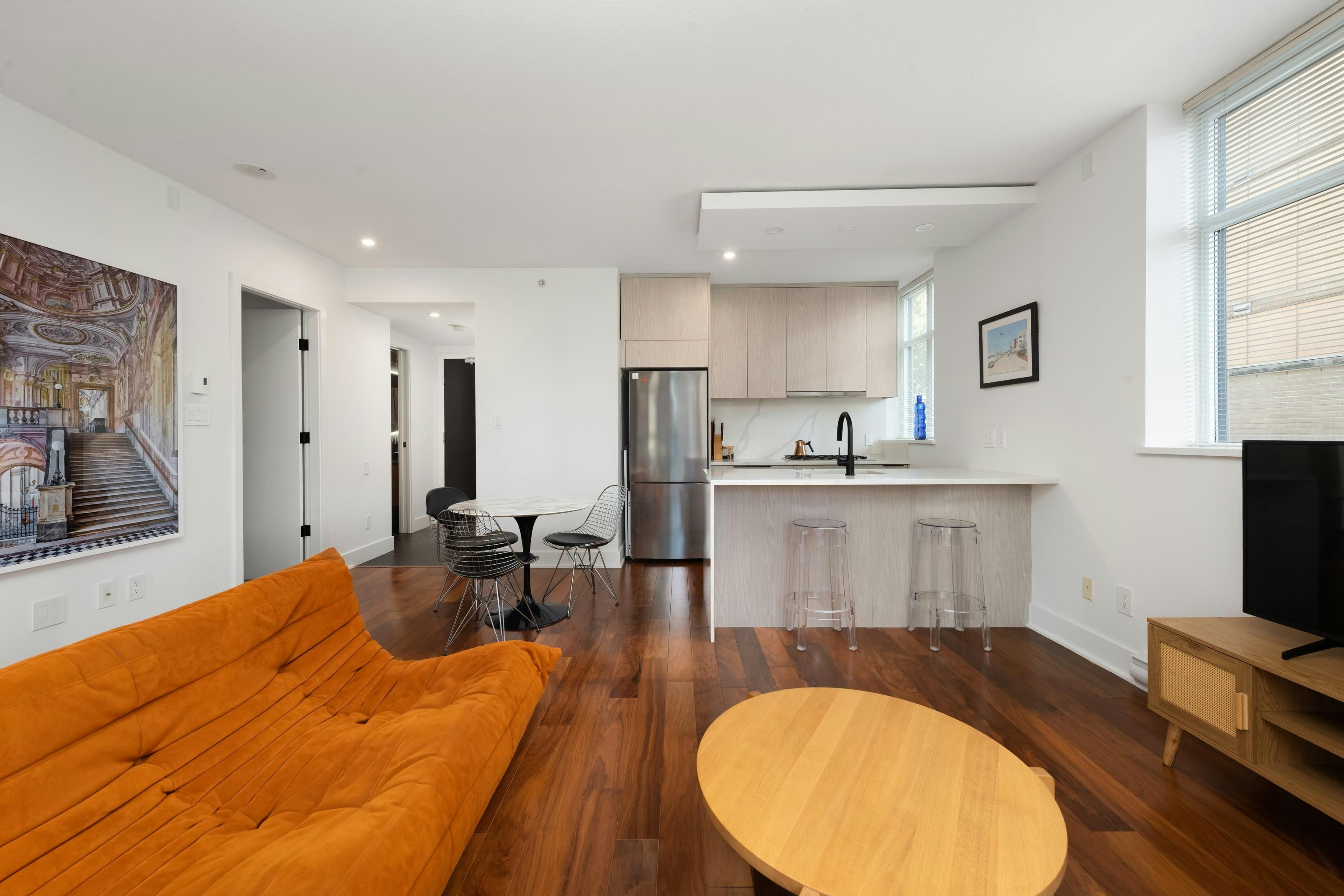 303-988 Richards Street, Vancouver, BC, V6B 8R2 - 6
