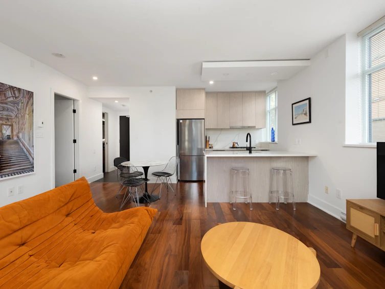 303-988 Richards Street, Vancouver, BC, V6B 8R2 - 6