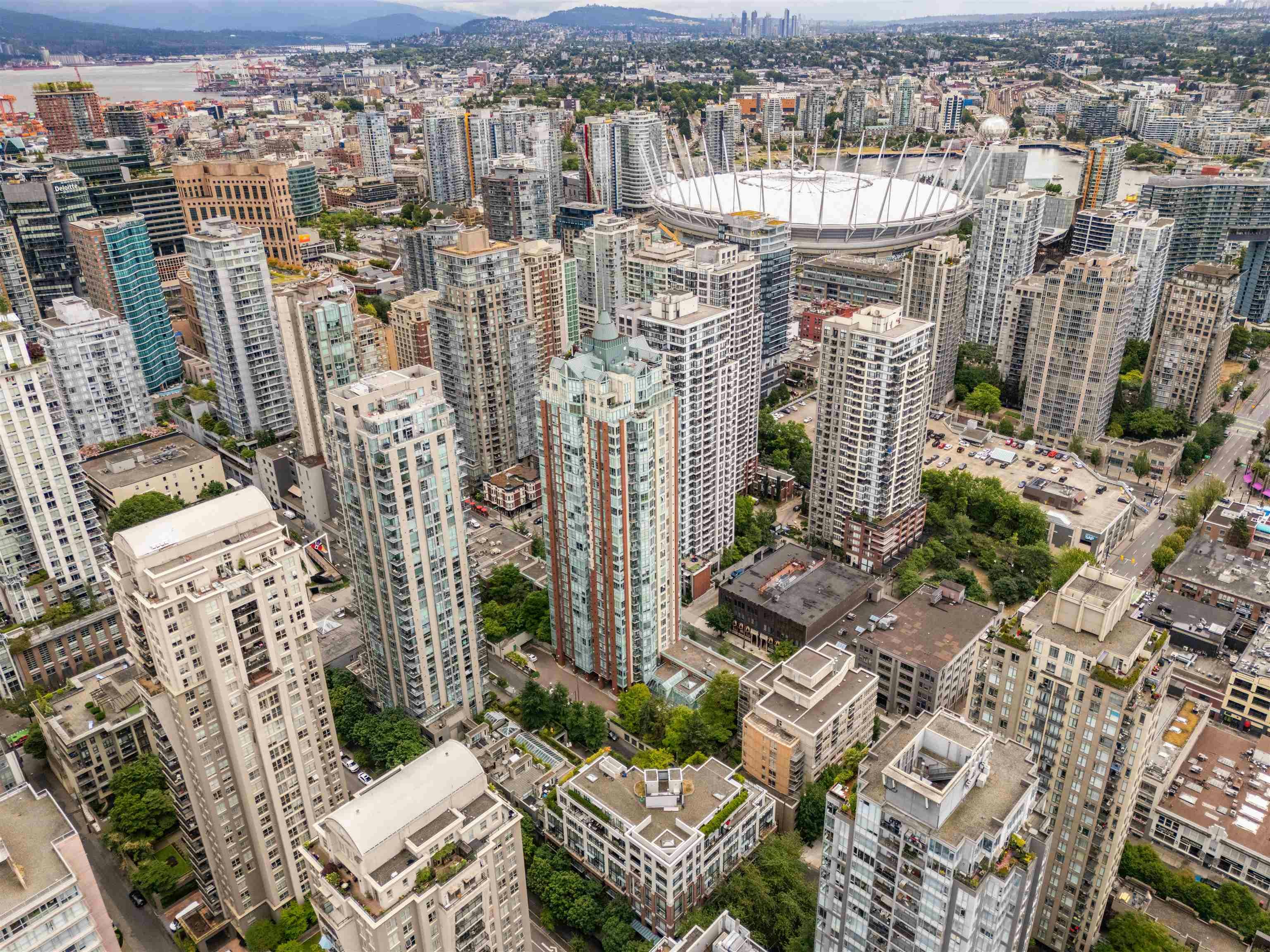 303-988 Richards Street, Vancouver, BC, V6B 8R2 - 24
