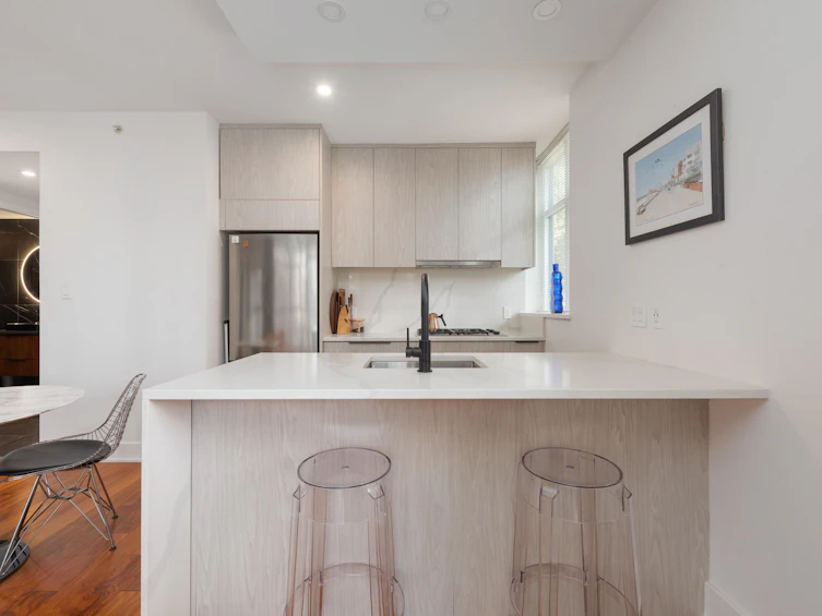 303-988 Richards Street, Vancouver, BC, V6B 8R2 - 8