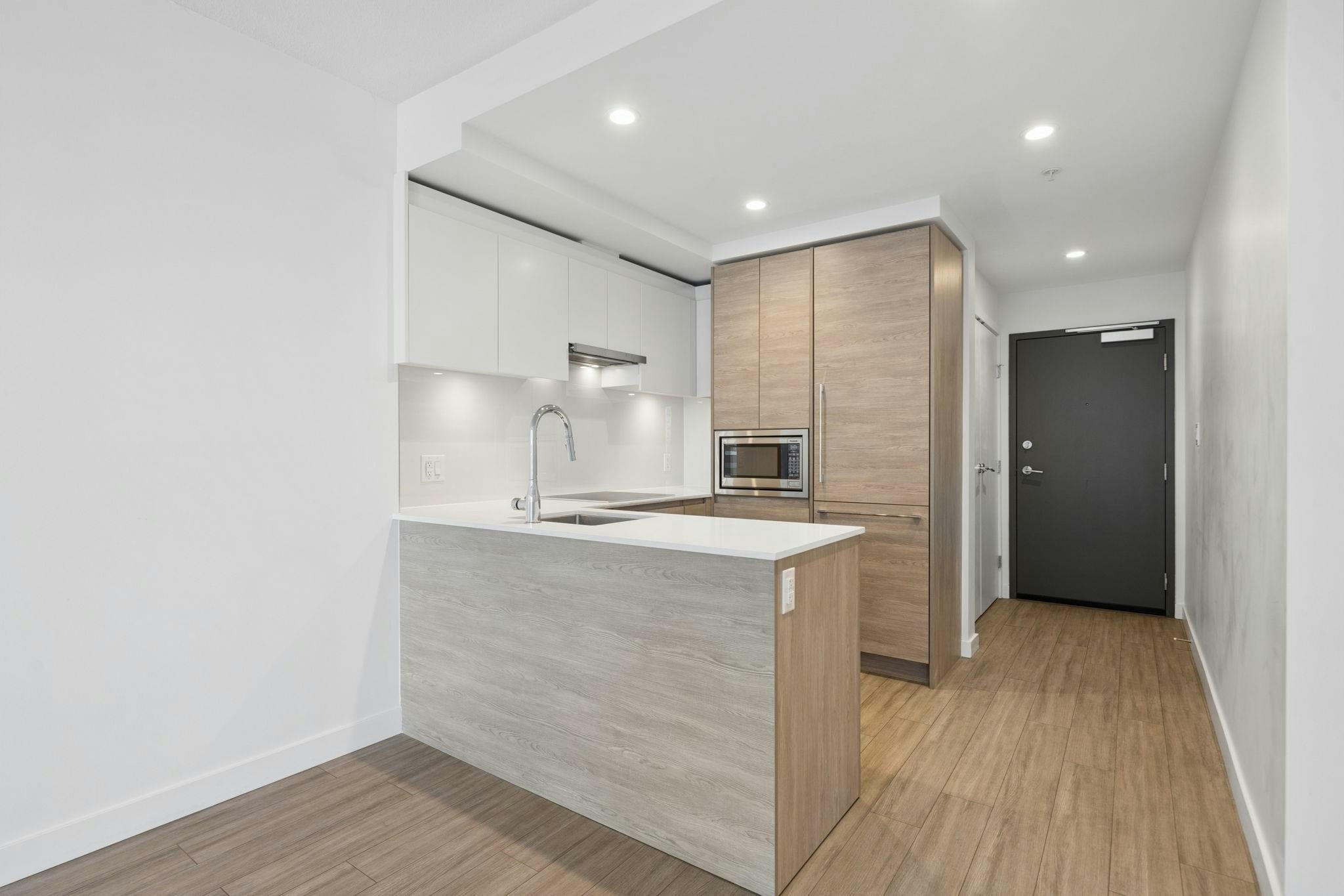 1805-13615 Fraser Highway - 4