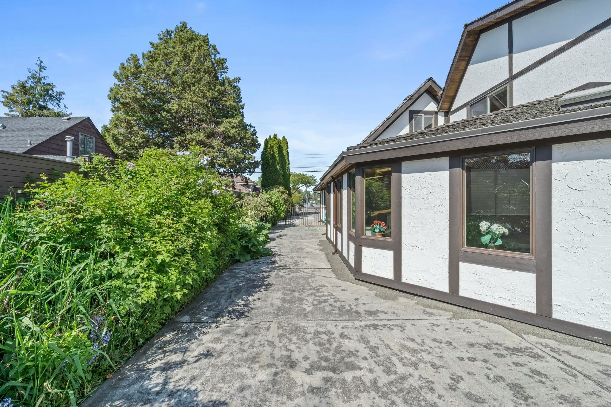 6546 Gibbons Drive, Richmond, BC, V7C 2E1 - 37