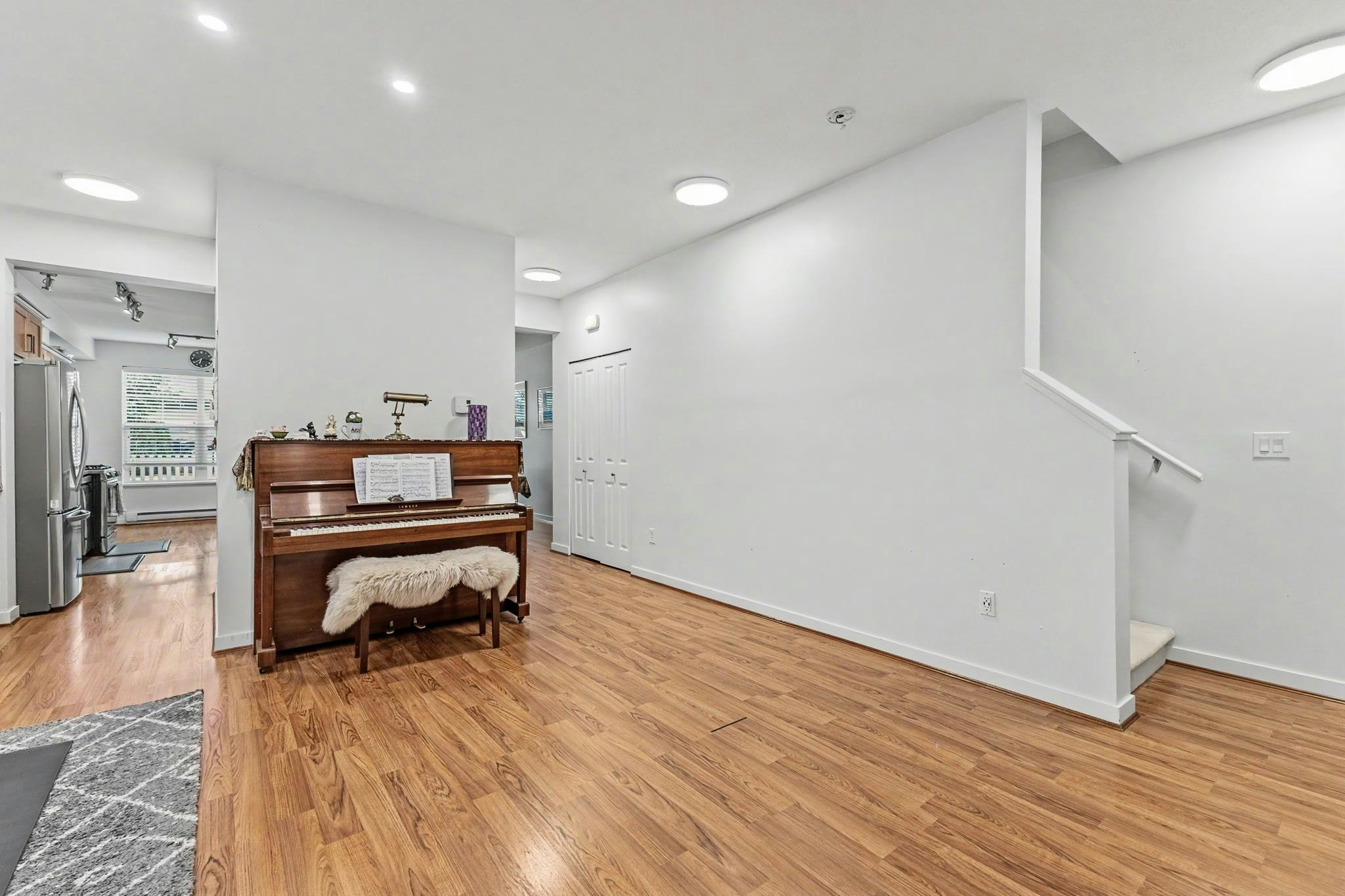 1427 Collins Road, Coquitlam, BC, V3E 0A9 - 7