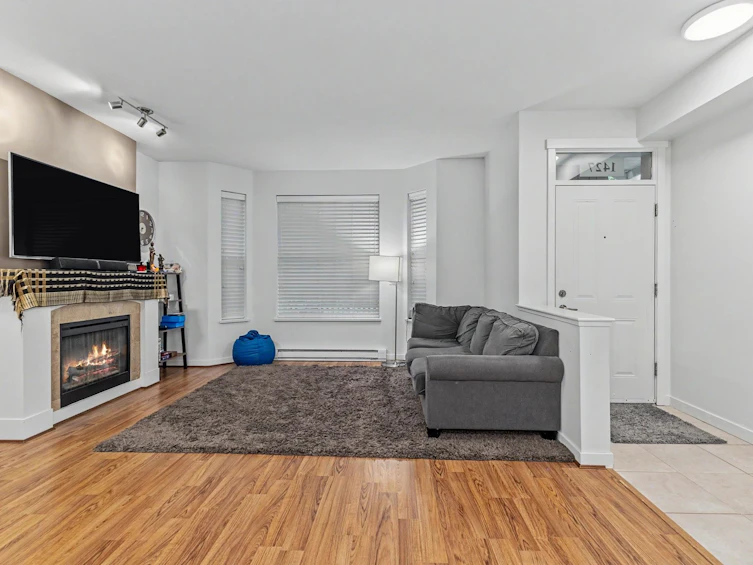 1427 Collins Road, Coquitlam, BC, V3E 0A9 - 6
