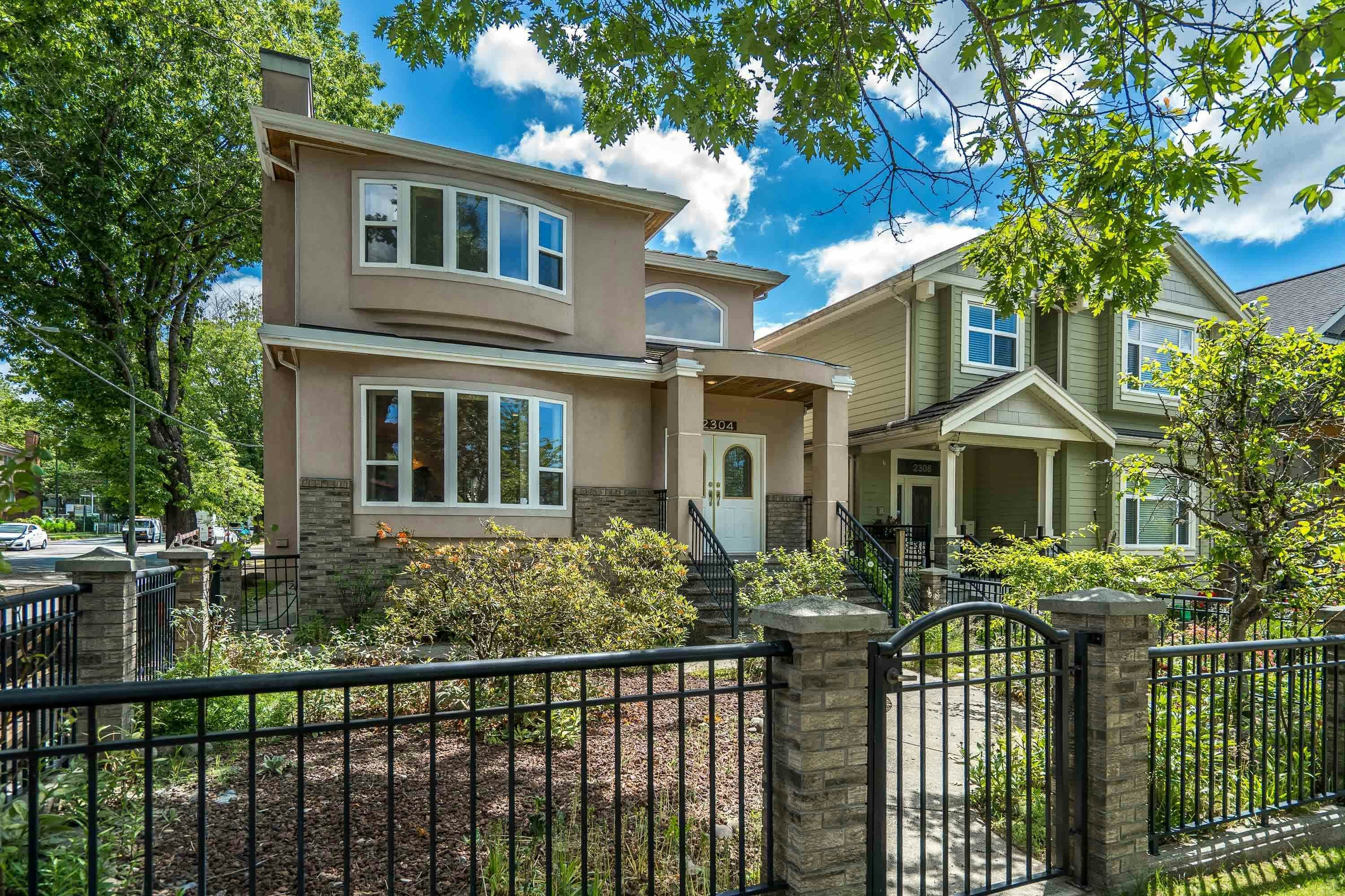 2304 Garden Drive, Vancouver, BC, V5N 4X3