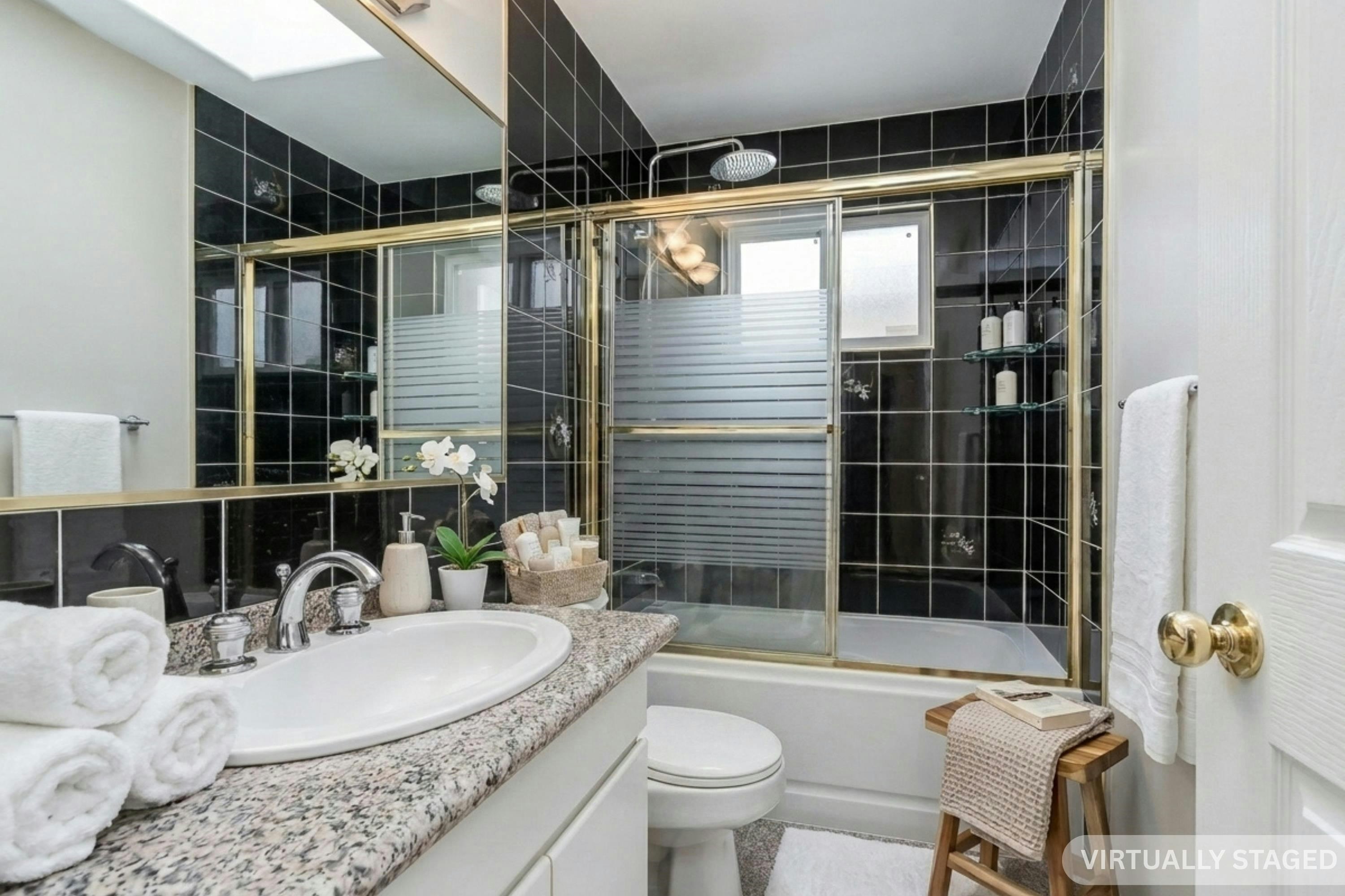 2304 Garden Drive, Vancouver, BC, V5N 4X3 - 8
