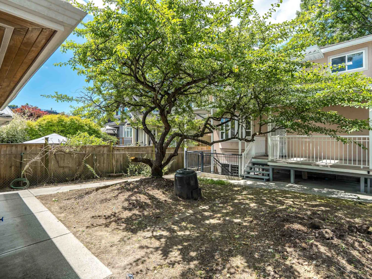2304 Garden Drive, Vancouver, BC, V5N 4X3 - 30