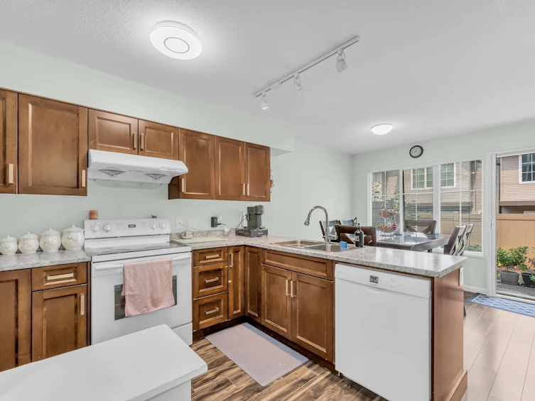 30-12778 66 Avenue, Surrey, BC, V3W 1K9 - 12