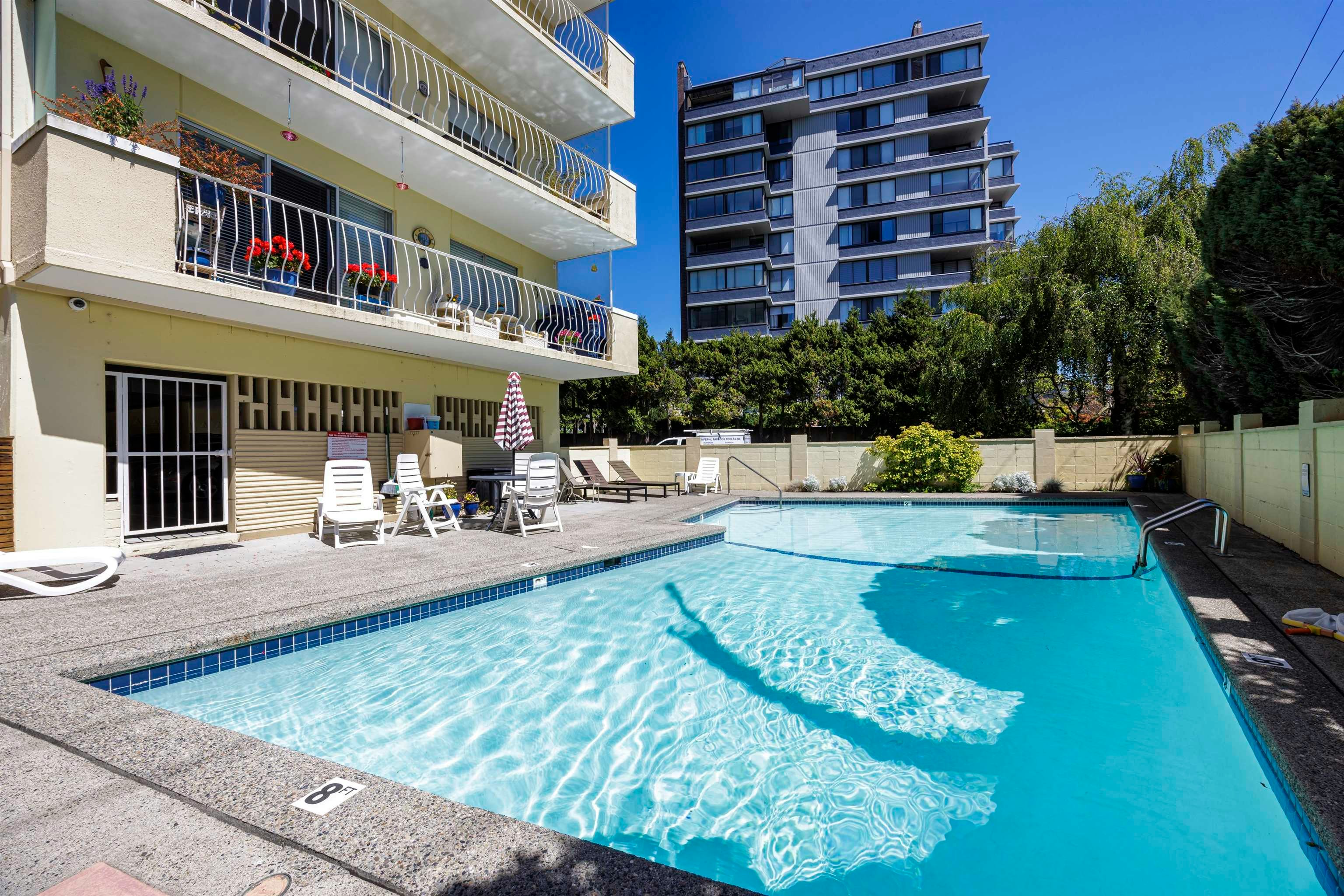 705-2187 Bellevue Avenue, West Vancouver, BC, V7V 1C2