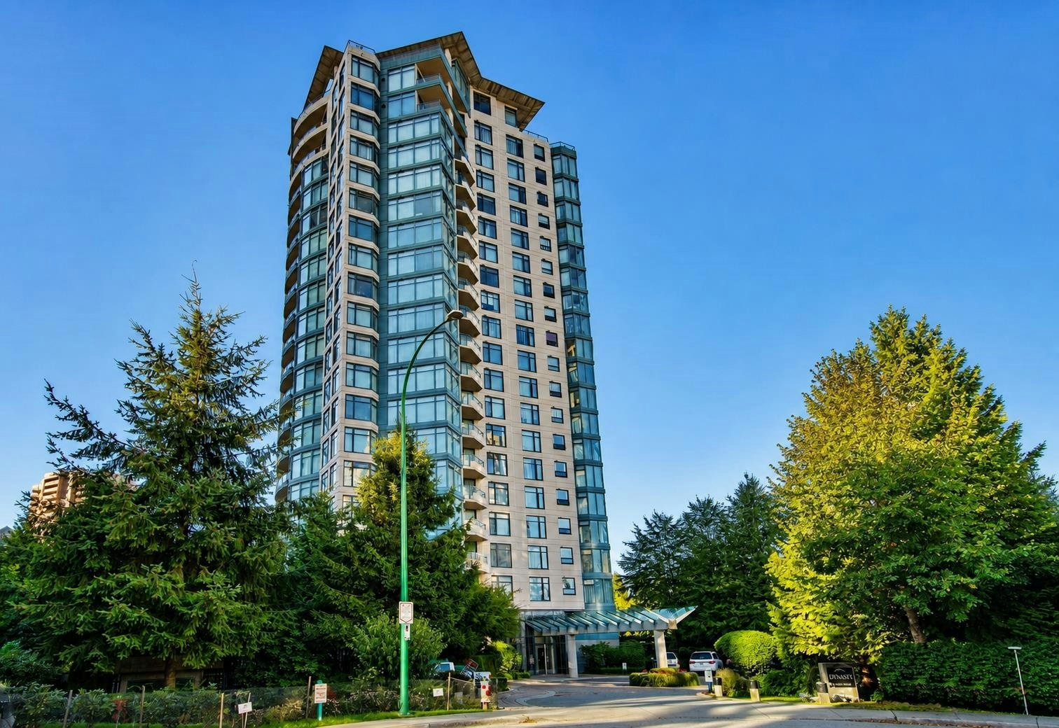 1305-4505 Hazel Street, Burnaby, BC, V5H 4T1