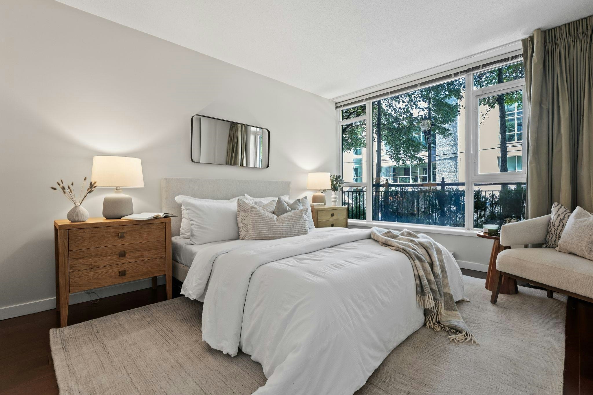 1648 W 7th Avenue, Vancouver, BC, V6J 1S5 - 13
