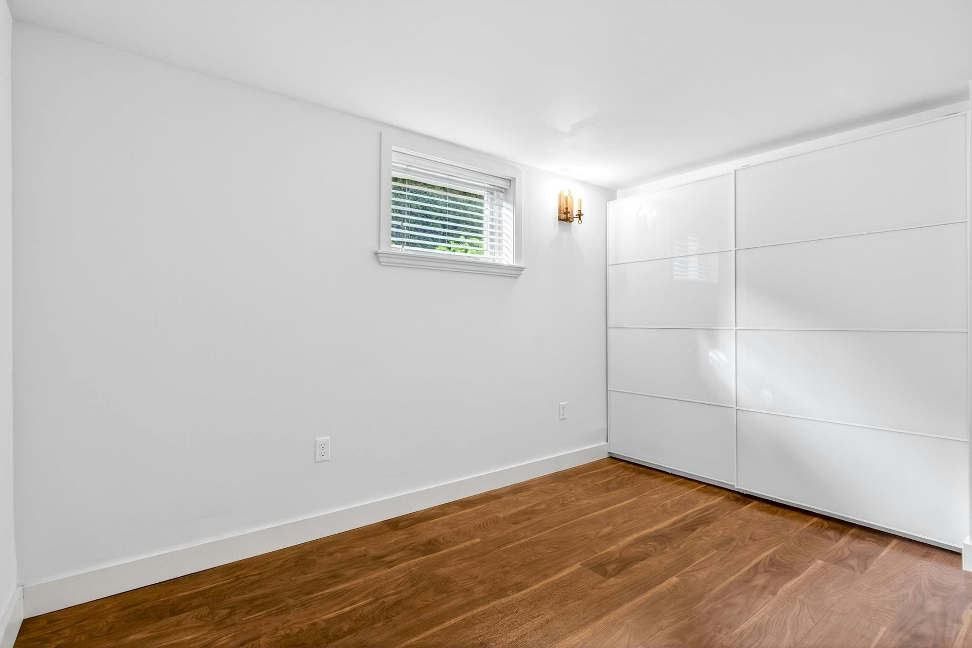 725 Fifth Street, New Westminster, BC, V3L 2Y2 - 30