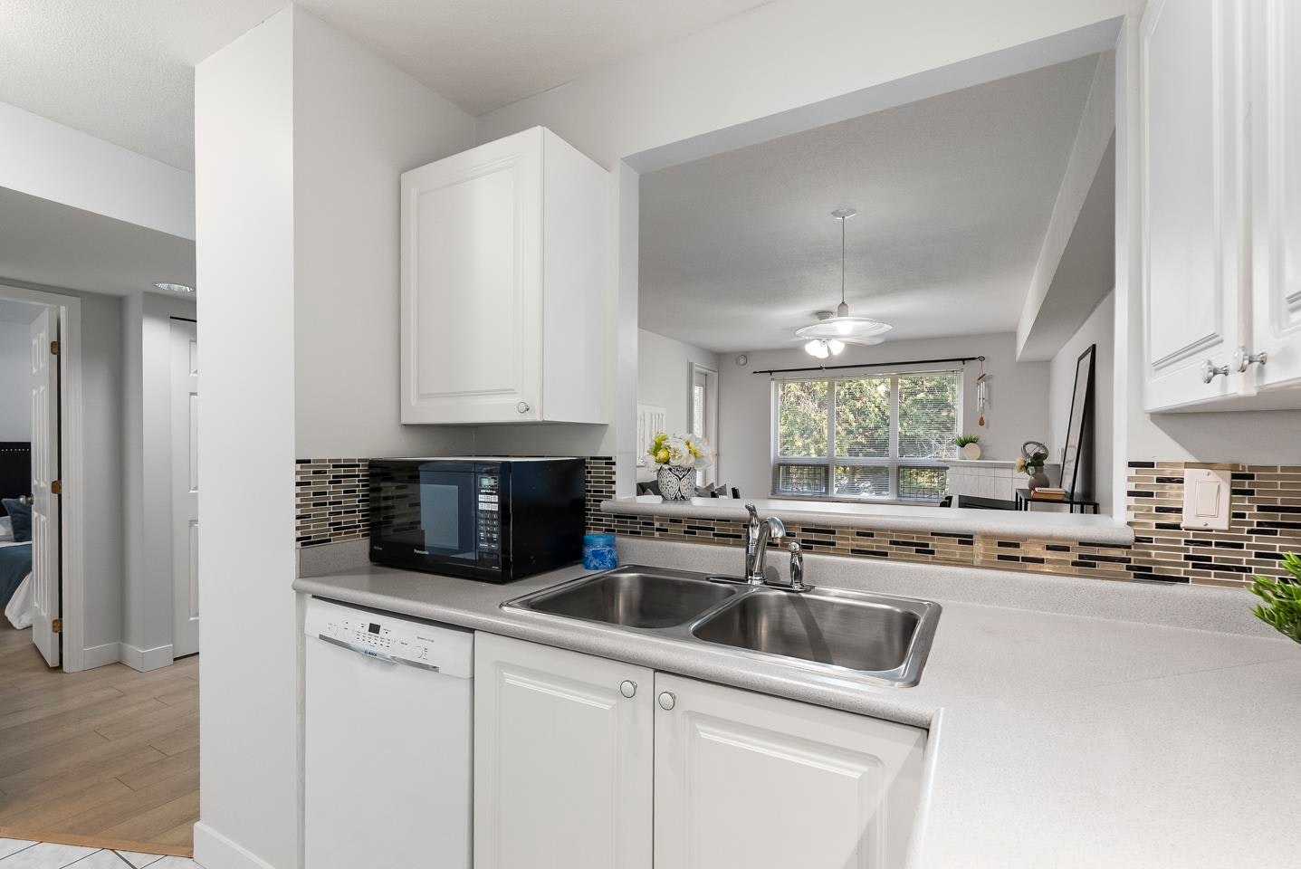 310-14377 103 Avenue, Surrey, BC, V3T 5V5 - 9