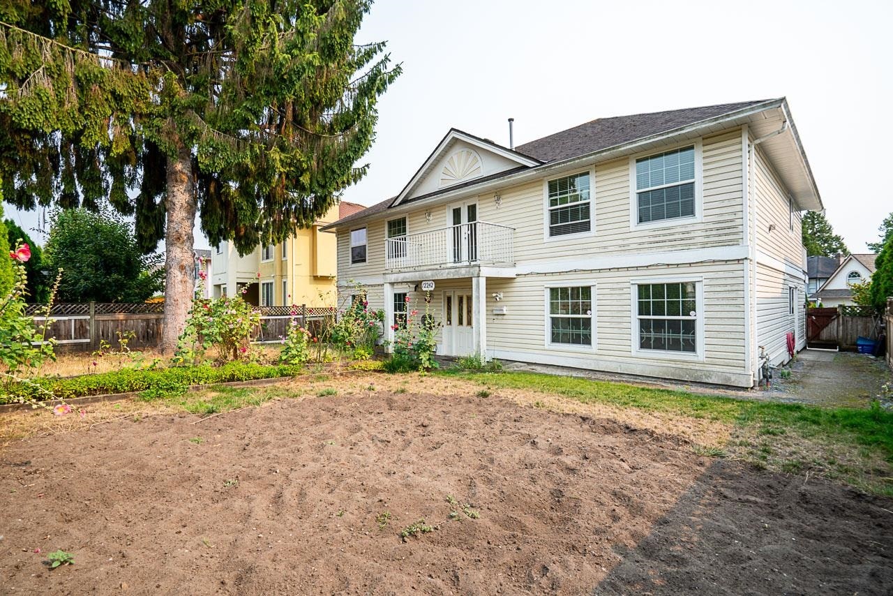 12242 64 Avenue - 2