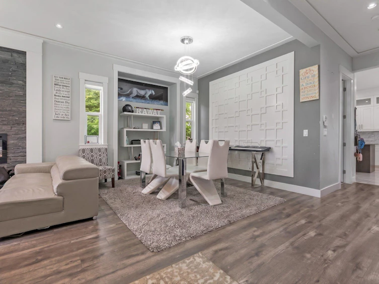 14017 110 Avenue, Surrey, BC, V3R 1Z3 - 2